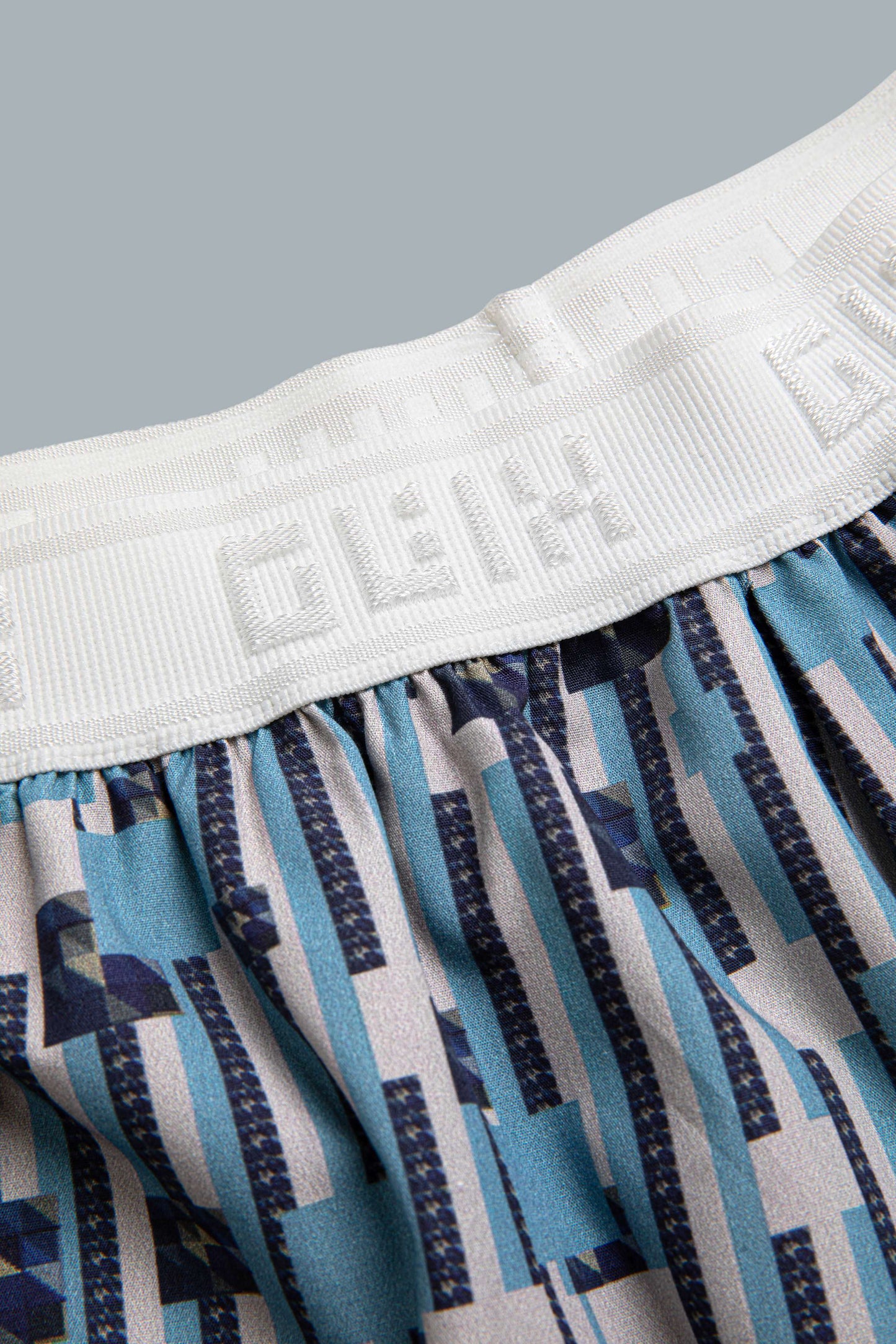 BOXING SHORTS - WATER CRACKLE