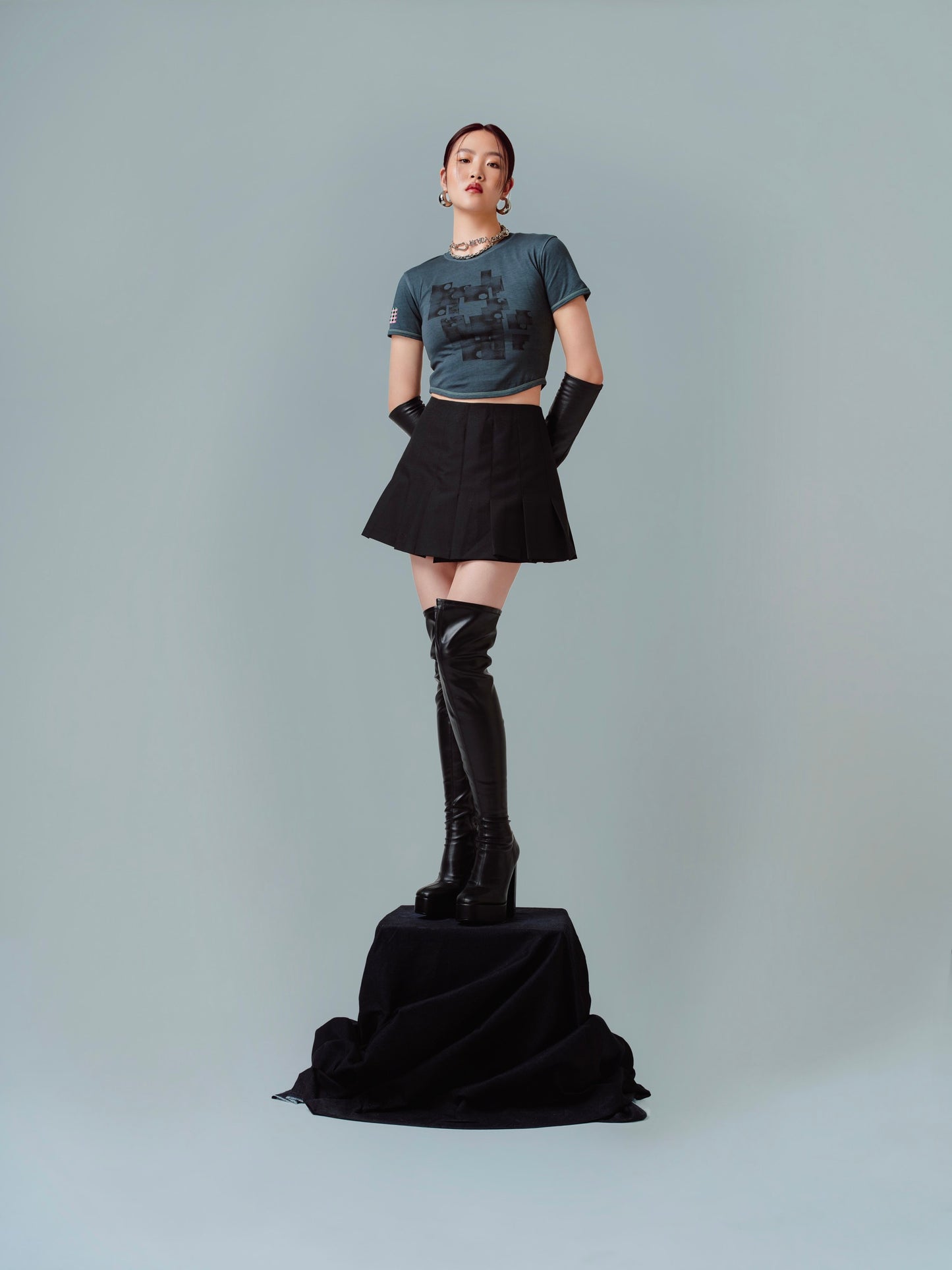 DARK GREY CROP TOP BABY TEE - MOLD PROBLEM