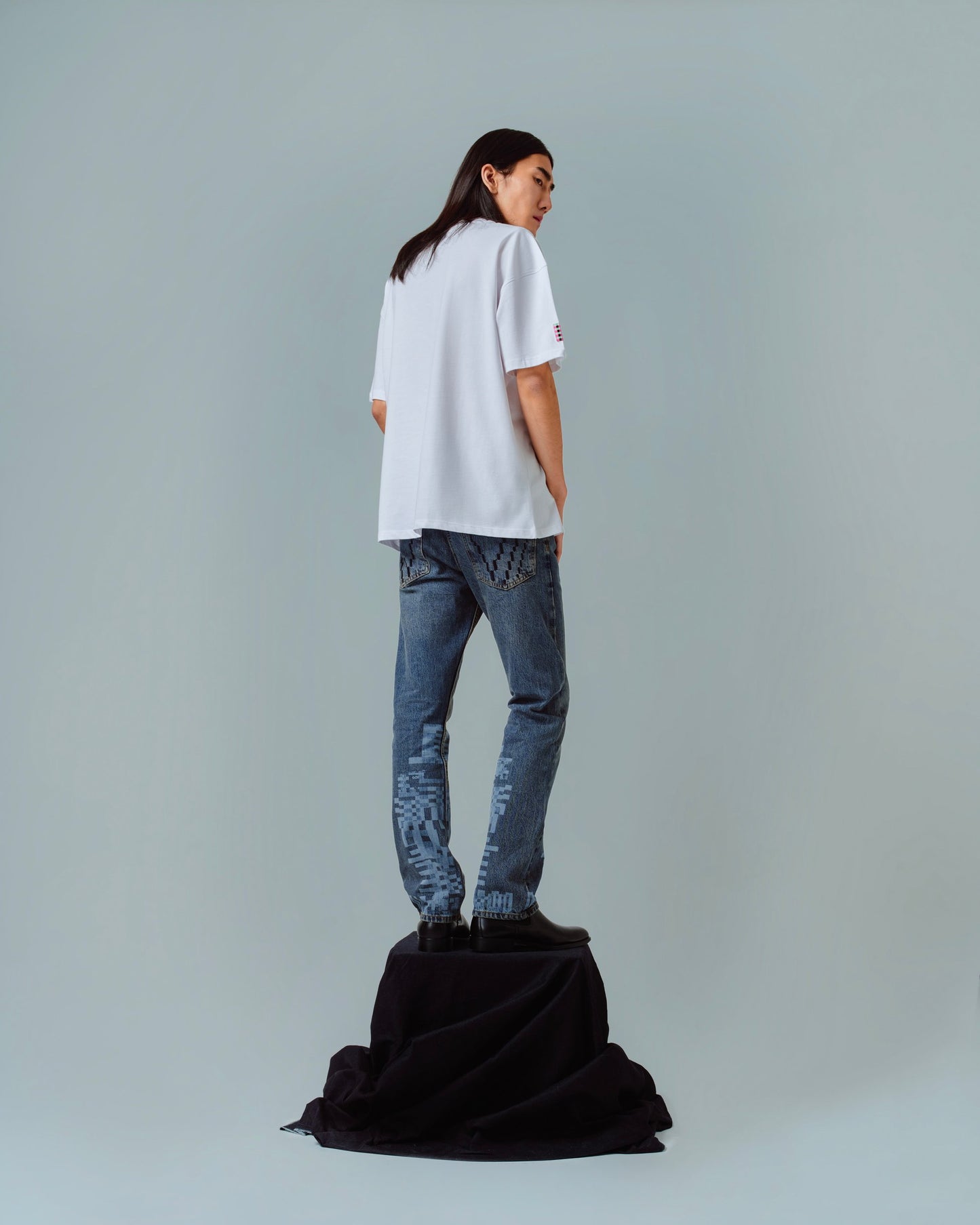WHITE OVERSIZE T-SHIRT - THE RAVE