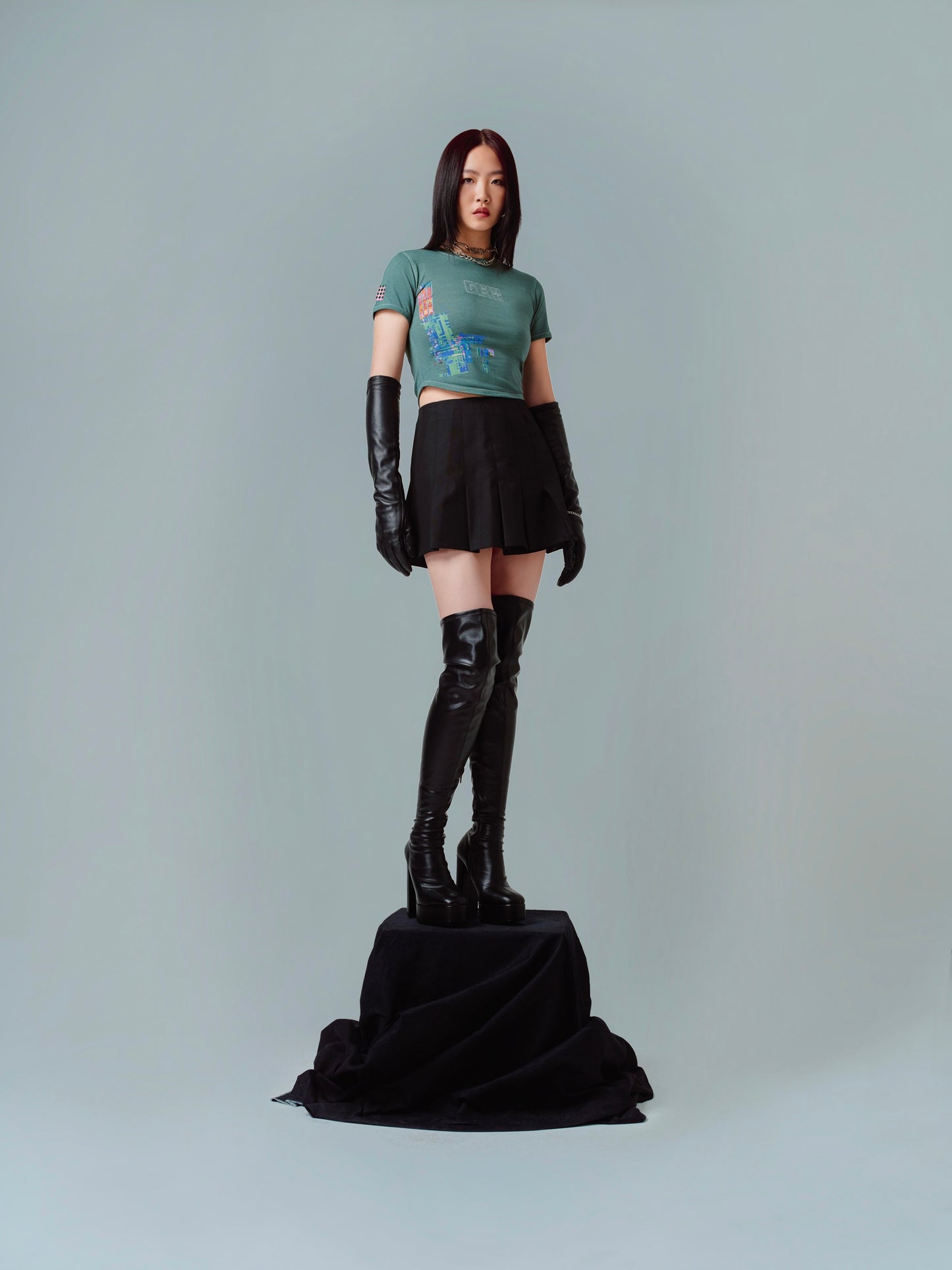 GREEN CROP TOP BABY TEE - LOST IN GLITCH