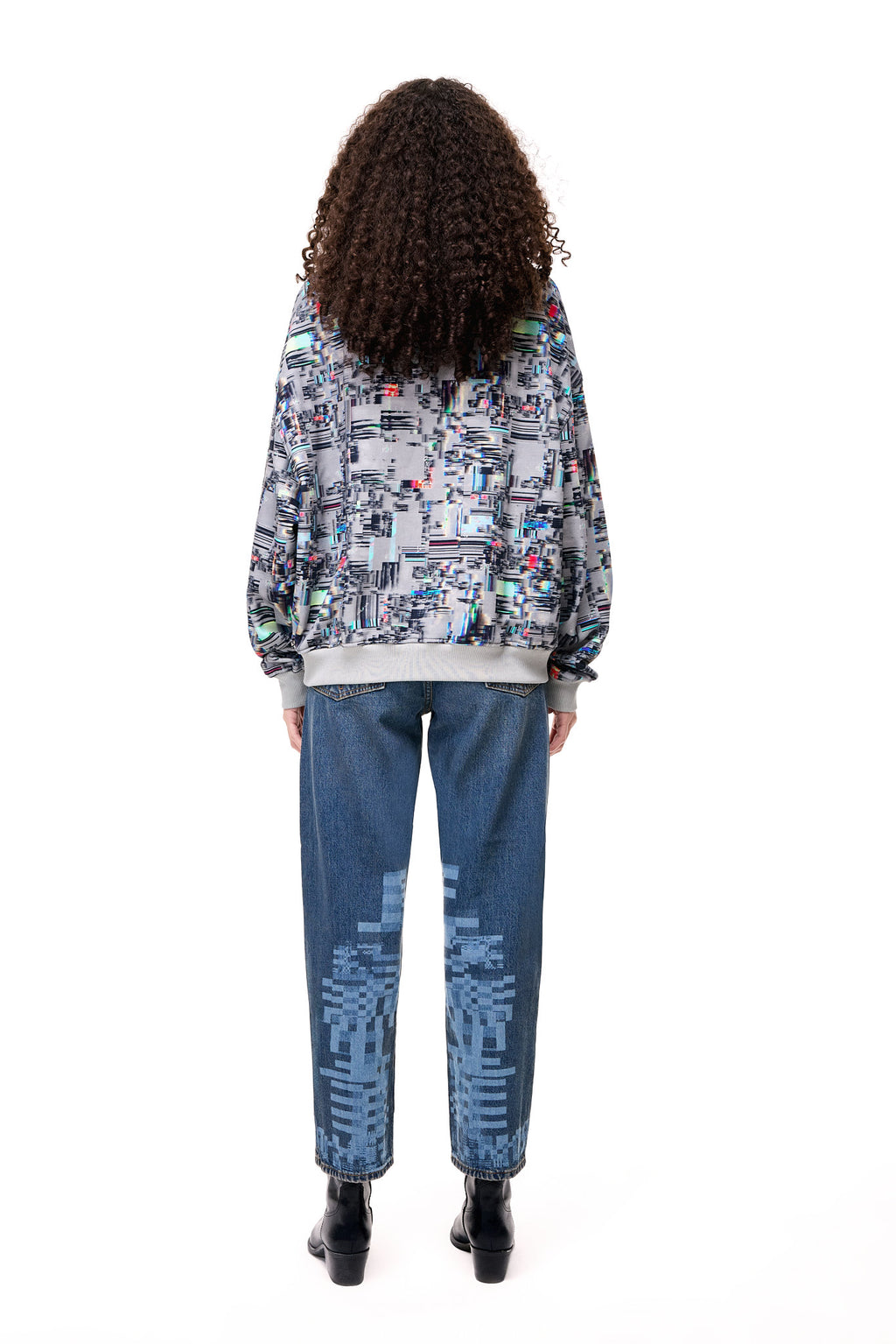 Premium GLIX COLORS' ECHO sweatshirt featuring a vibrant, multi-colored generative art pattern on a high-density cotton crewneck.